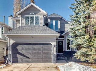 152 N Wood Valley Rise SW, Calgary, AB T2W 5T2