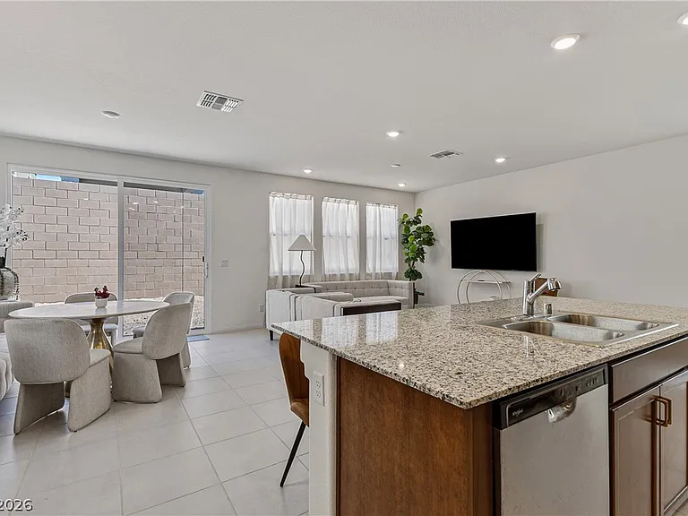 10034 Sir Atlas Ct — Photo 6