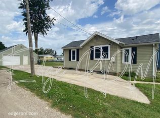 1028 Ansborough Ave, Waterloo, IA 50701