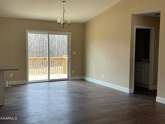 5th image of 127 Waukesha Dr Lot 38