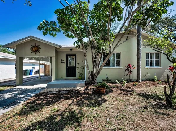 420 Roanoke St, Dunedin, FL 34698