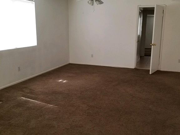 5th image of 13347 Dos Lomas Way