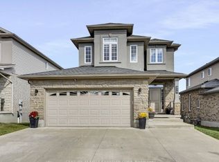 916 Roulston St, London, ON N6H 0E6