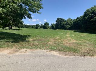 101 Mantup Rd, Putnam, CT 06260