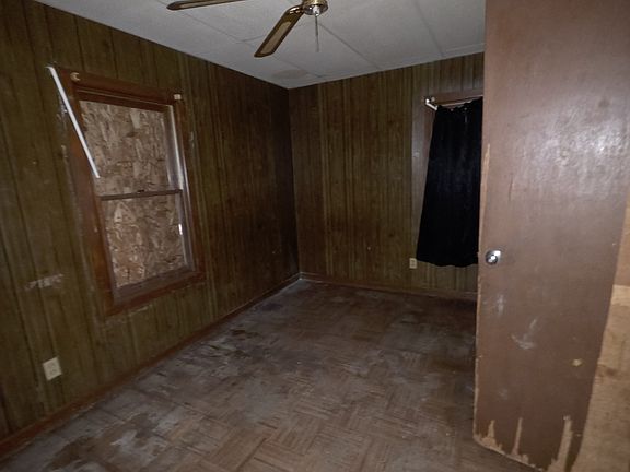 2nd image of 2448 E Wood St