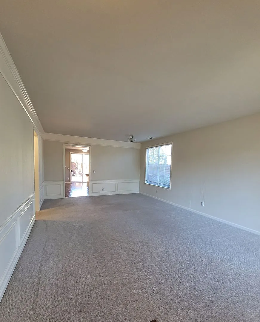 Spacious 3BR/2BA Single-Story in Brentwood with Included Landscaping & Pest Service! — Photo 3
