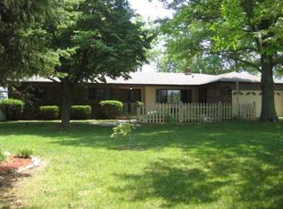 9816 N 675 W, Fairland, IN 46126