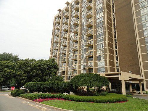 1st image of 3600 Conshohocken Ave APT 502