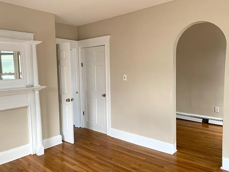 202 Saratoga St #2 — Photo 7