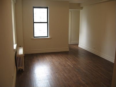 2nd image of 65 W 95th St APT 8D