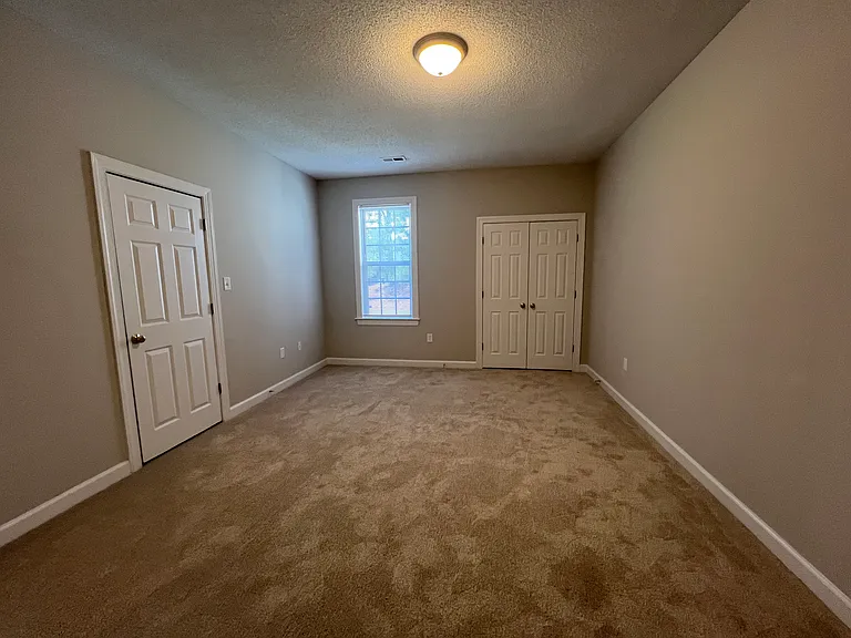 Bedrooms with NEW Carpet