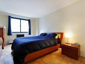 3rd image of 16 W 16th St APT 8TS