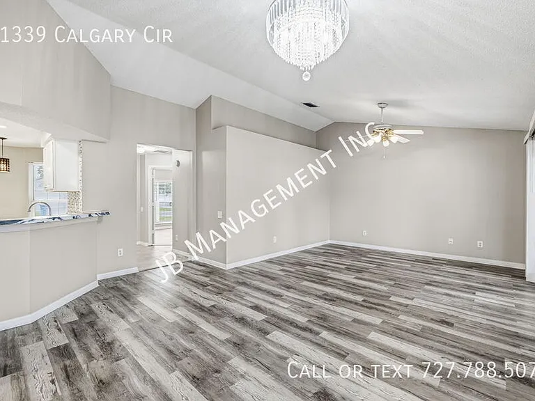11339 Calgary Cir — Photo 8