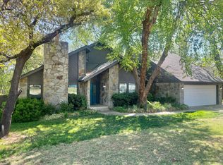 2208 Brookwood Dr, Edmond, OK 73034