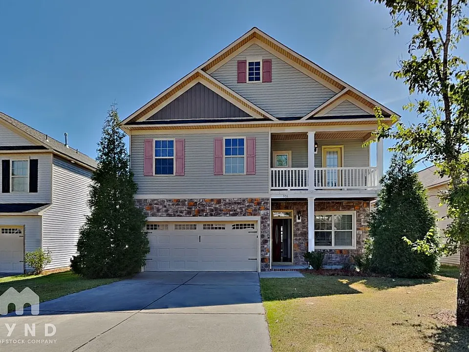 808 Derby Downs Ct
