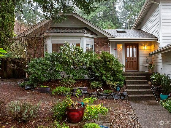 2nd image of 5515 76th Avenue Ct W