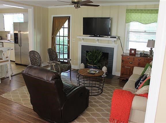 5th image of 722 Templeton Dr