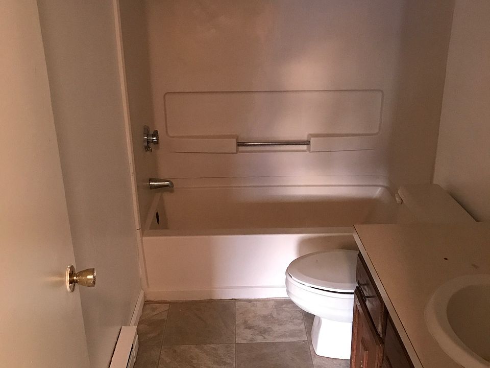 Upstairs bathroom