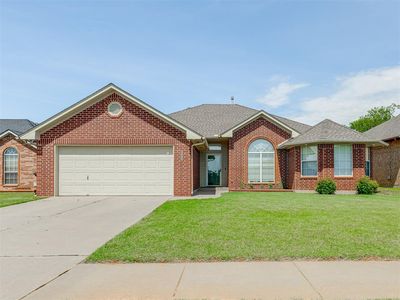 2017 Sarah Ln, Moore, OK, 73160