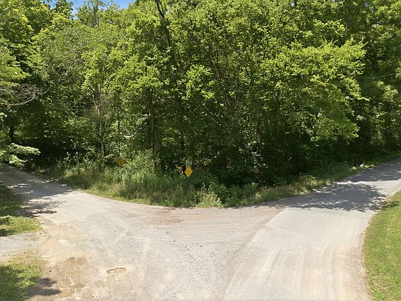 3rd image of 6829 Old Mill Creek Rd
