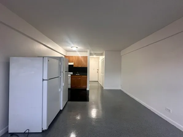 10915 37th Ave APT 4B, Corona, NY 11368