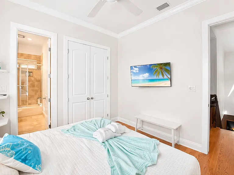 6224 Thomas Dr #3 — Photo 18