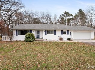 11388 Wabasis Ave NE, Rockford, MI