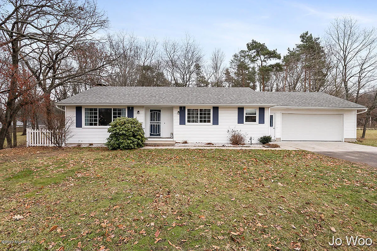 11388 Wabasis Ave NE photo 1