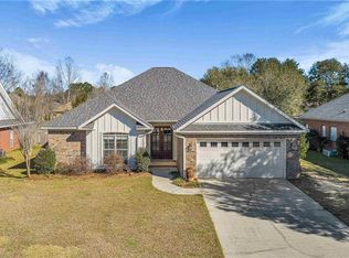 116 Petz Ave, Fairhope, AL 36532