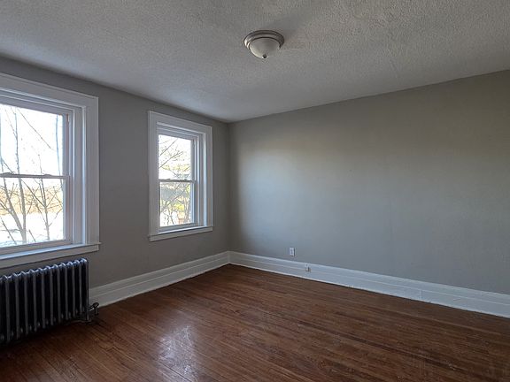 4th image of 511 Norton Pkwy #3A