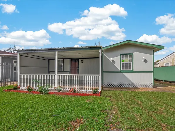 10141 Chadwick St, Houston, TX 77029