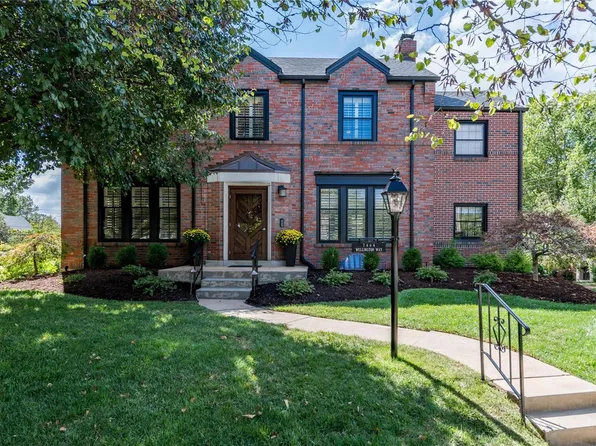 7464 Wellington Way, Saint Louis, MO 63105