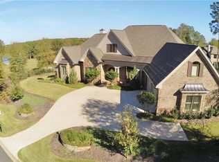 1681 Livvy Ln, Auburn, AL 36830