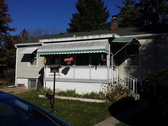5th image of 1059 Lancaster Ave