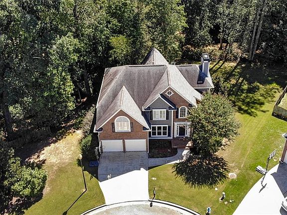 2nd image of 3485 Danvers Walk SE