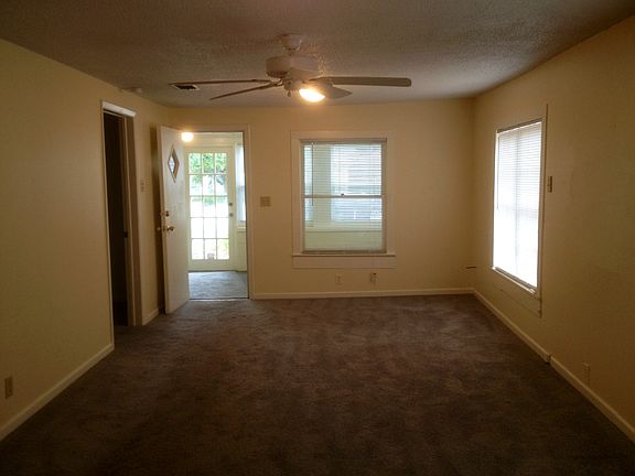 2nd image of 506 Garfield Ave