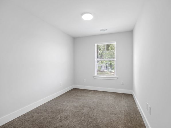 128 Lucky Penny Ln, Spartanburg, SC
