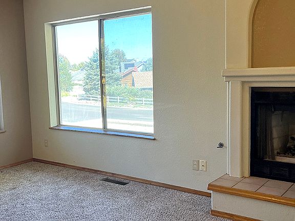 3rd image of 1610 Cedarwood Dr