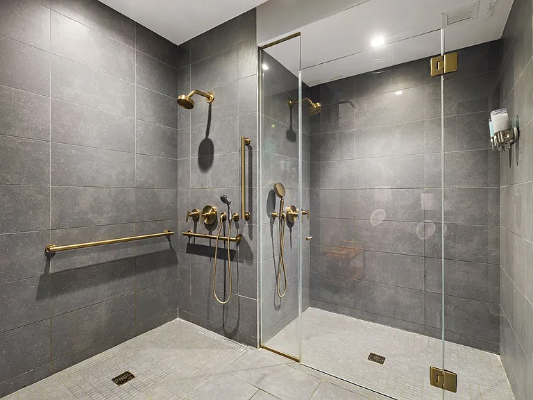75 Park Ln #201 — Photo 30