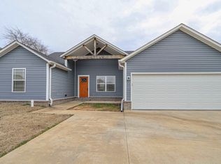7 Ashcraft Ct, Paragould, AR 72450