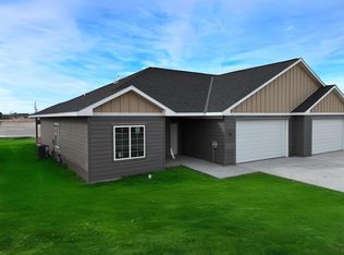 86 Preston Dr, North Platte, NE 69101