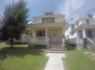 1319 12th St, Moline, IL 61265