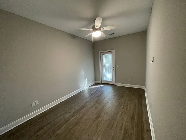 22940 Ann Miller Rd — Photo 23