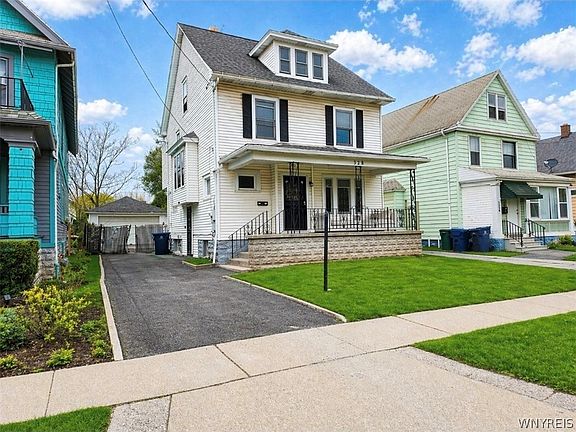 2nd image of 328 Cambridge Ave