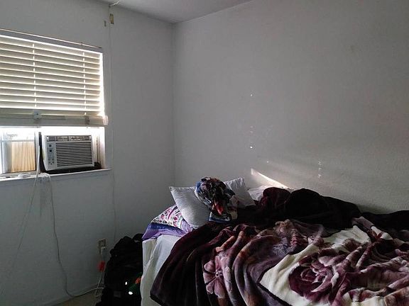 4th image of 7951 Sundowner Ct
