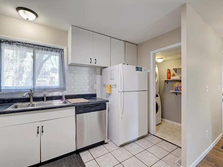 3515 N Stoneycrest Rd — Photo 20