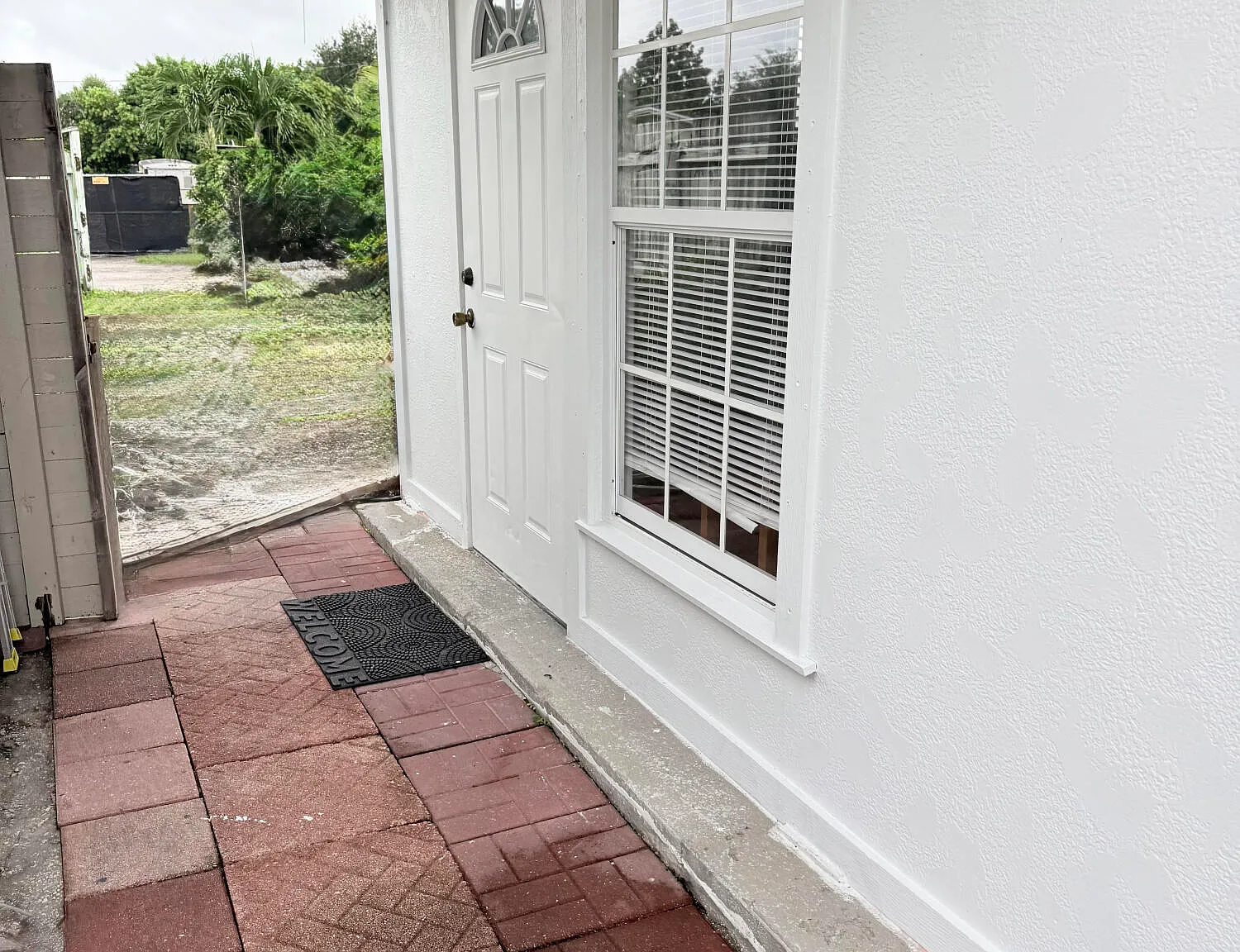 1 bed, 1.0 bath, 1200 sqft, $1,100 — Photo 3
