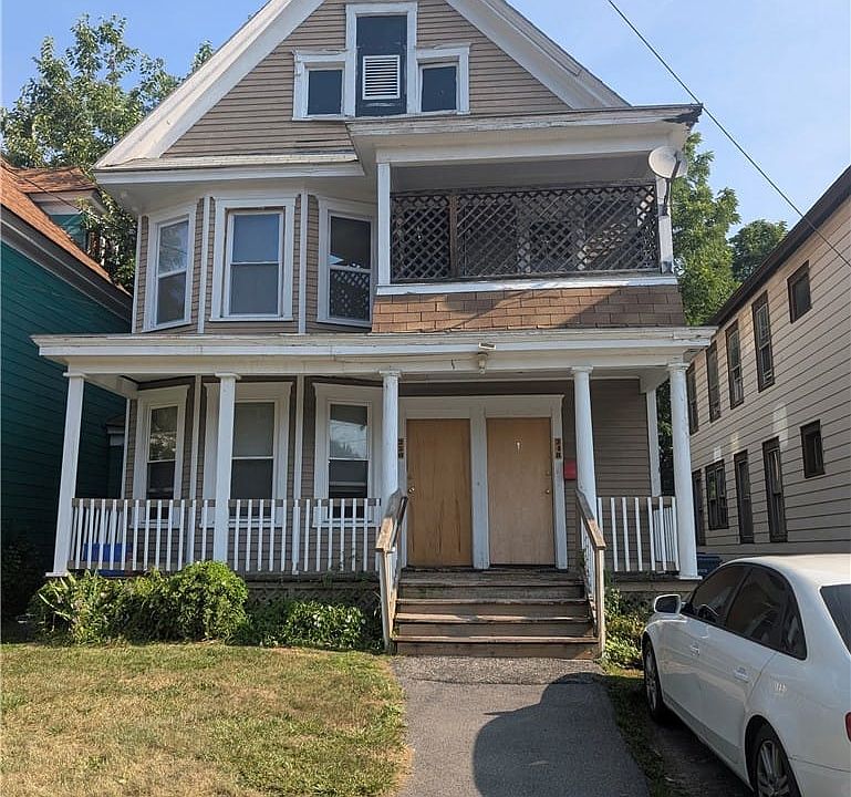 1st image of 248 Rockland Ave #50