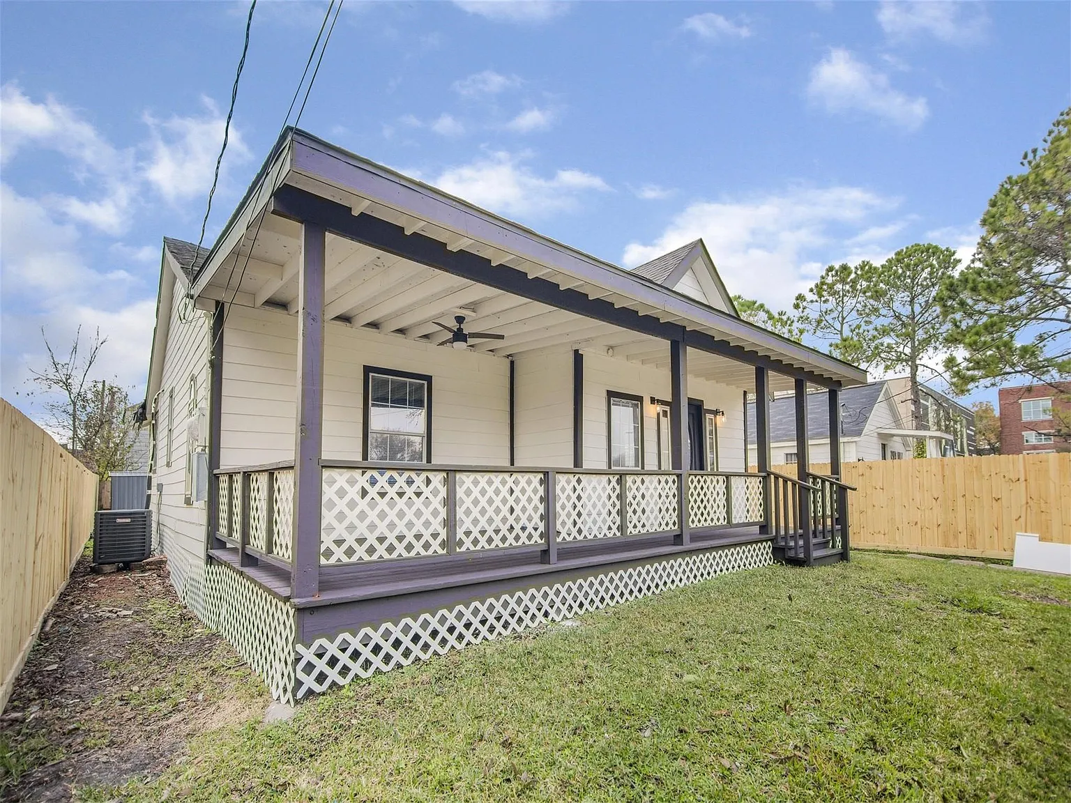 3 bed, 2.0 bath, 1643 sqft, $1,900 — Photo 4