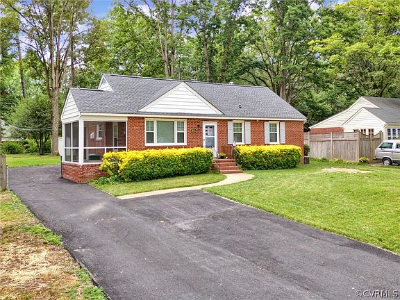 4th image of 8711 Avalon Dr